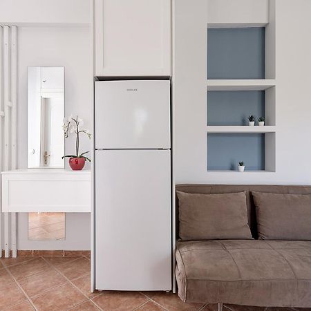 אלמירידה Elena Seafront Luxury Apartments מראה חיצוני תמונה