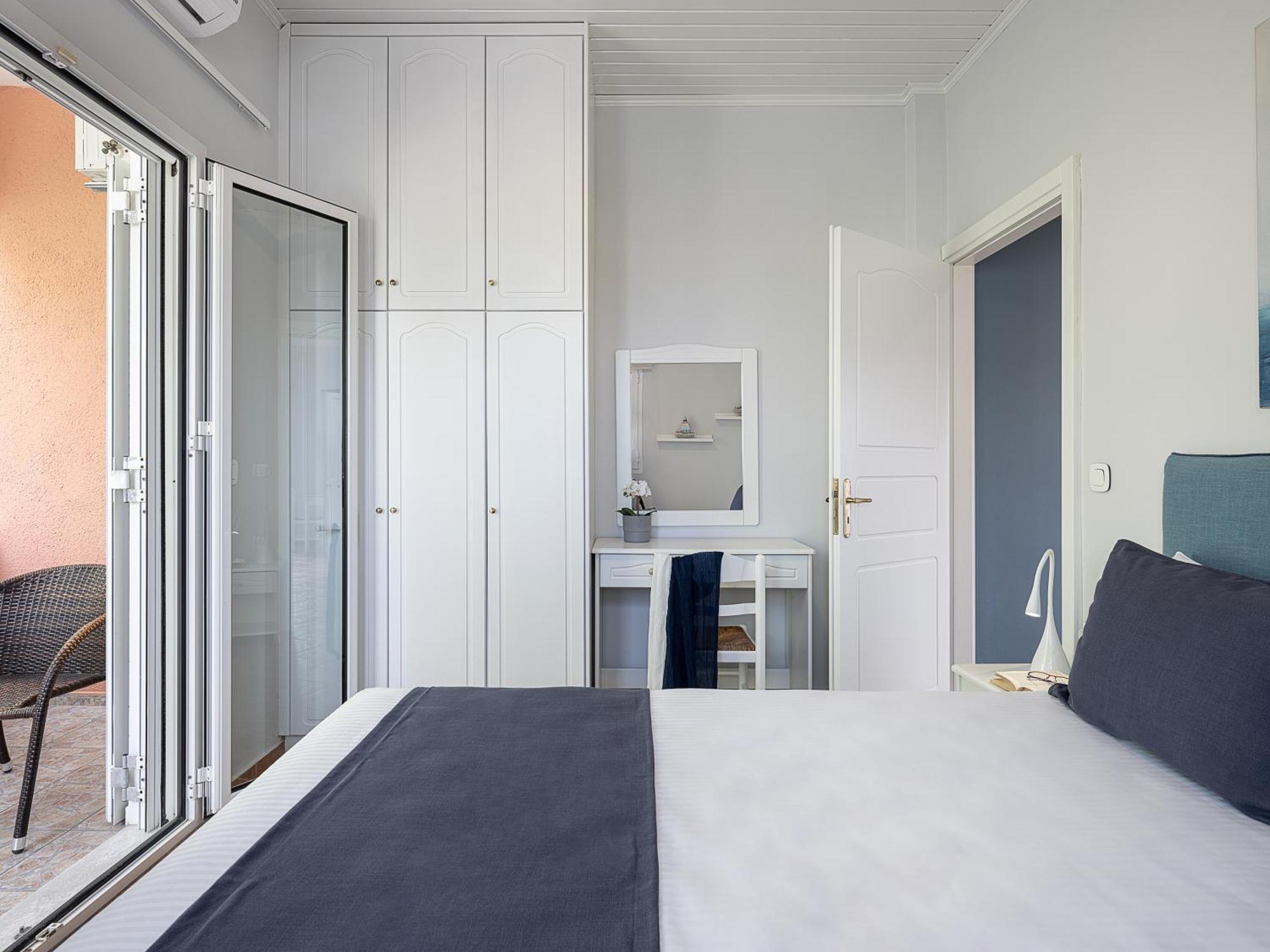 אלמירידה Elena Seafront Luxury Apartments חדר תמונה