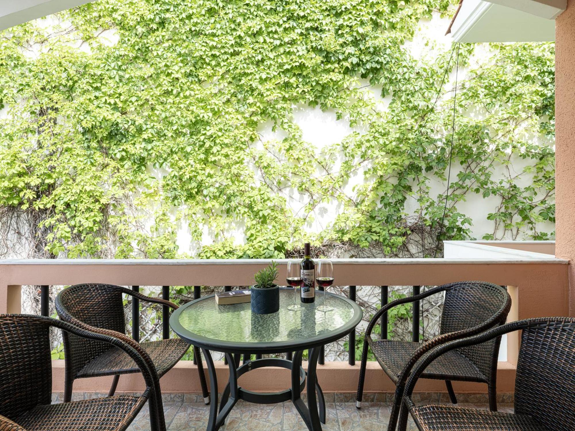 אלמירידה Elena Seafront Luxury Apartments חדר תמונה