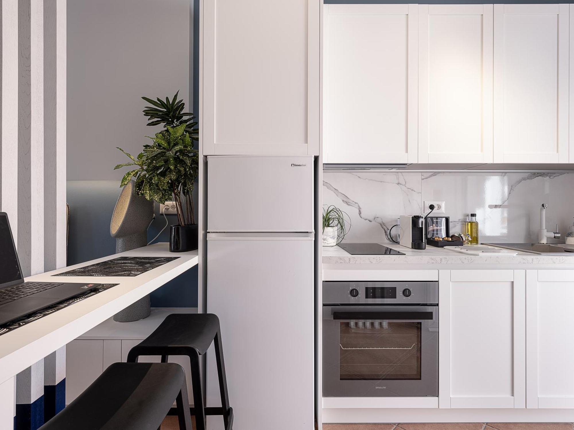 אלמירידה Elena Seafront Luxury Apartments מראה חיצוני תמונה