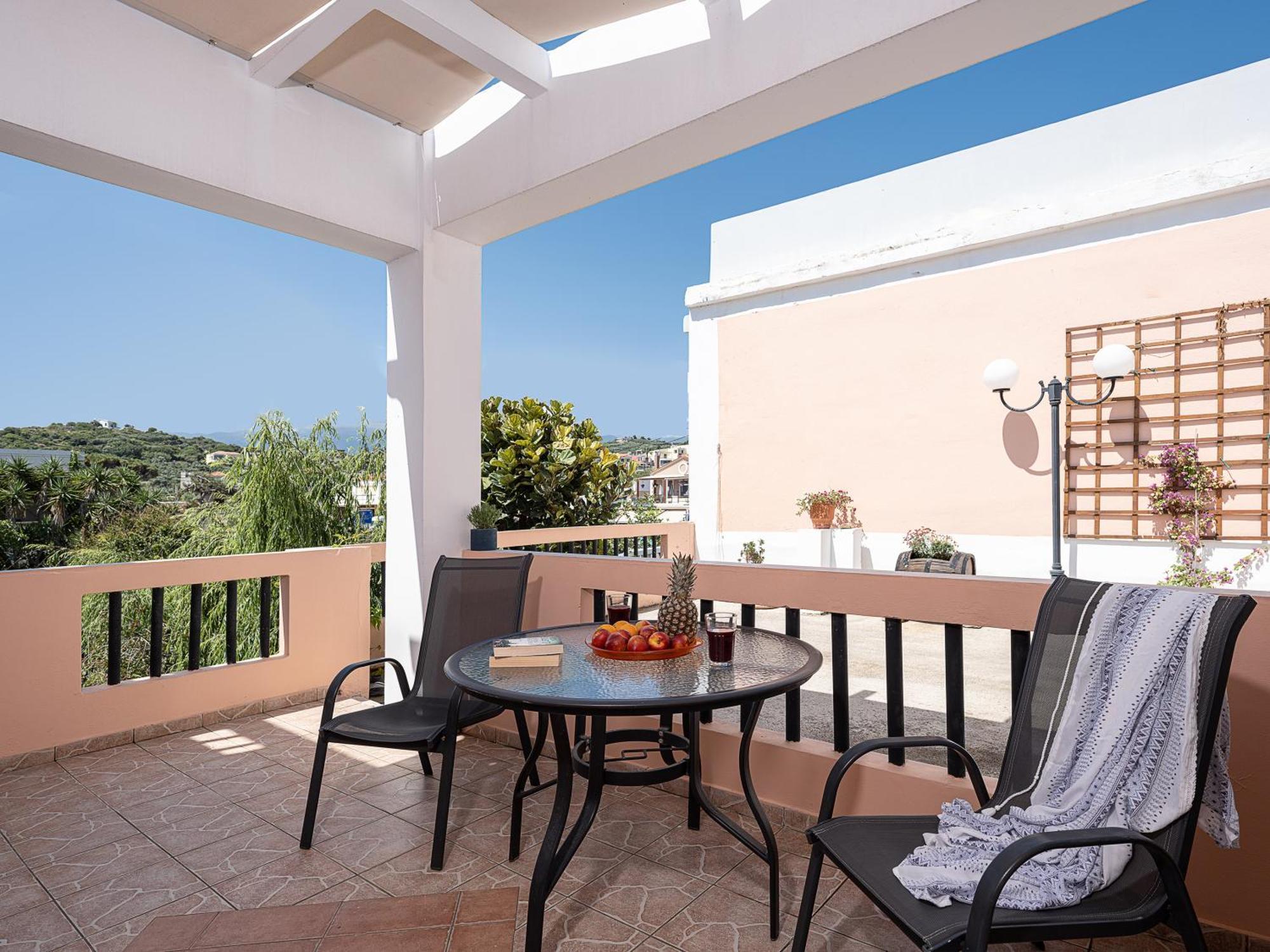 אלמירידה Elena Seafront Luxury Apartments מראה חיצוני תמונה