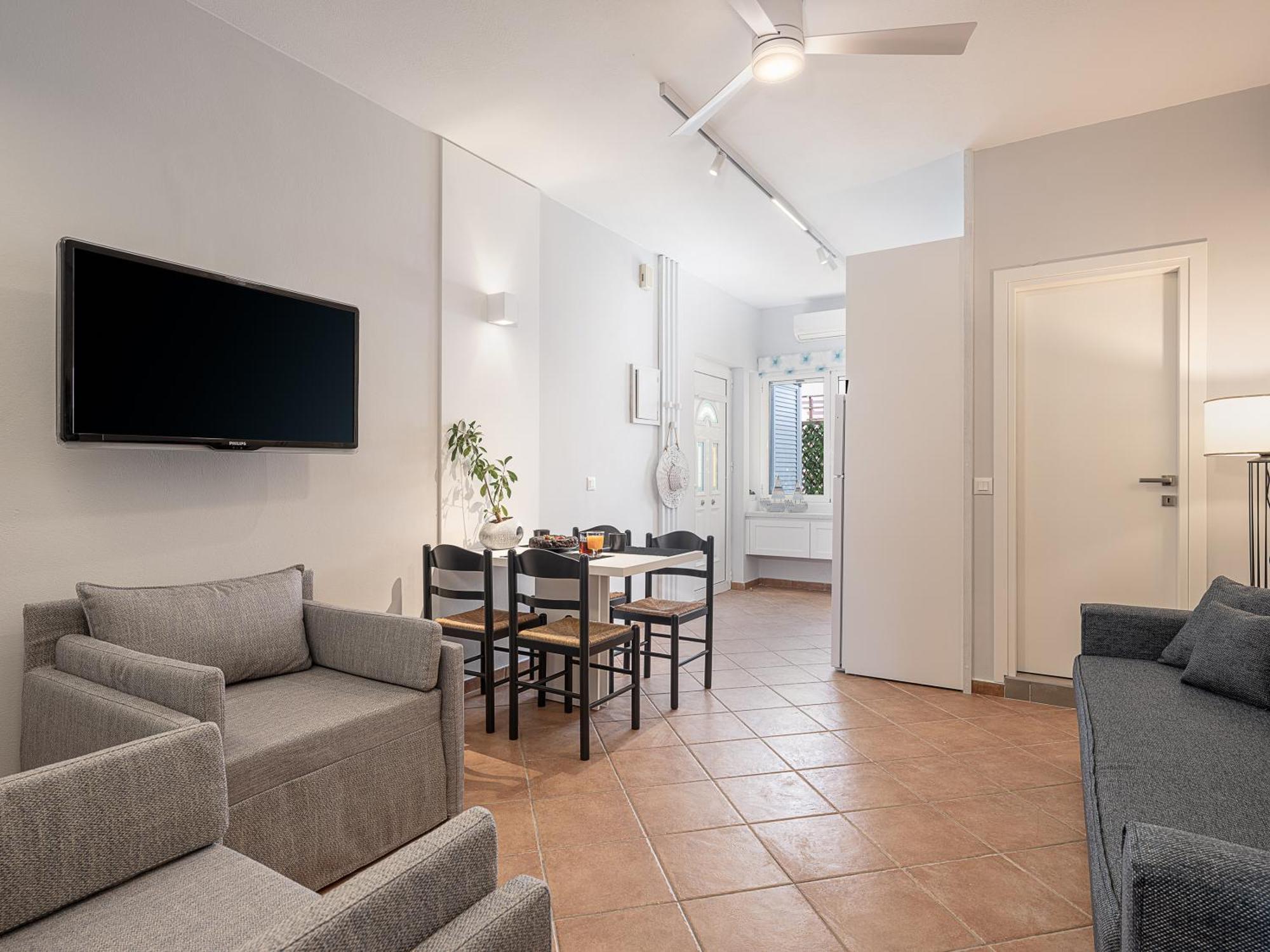 אלמירידה Elena Seafront Luxury Apartments חדר תמונה